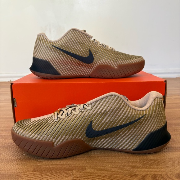 M ZOOM VAPOR 11 HC PRM Sanddrift/Metallic Gold NIKE Tennis Shoe Mens Trainer S 9 - Picture 4 of 16